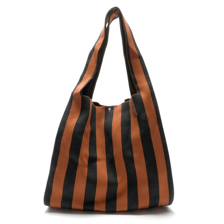 Lot83 Shopper Lois