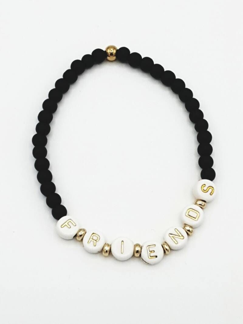 Kralenarmband Tekst Black