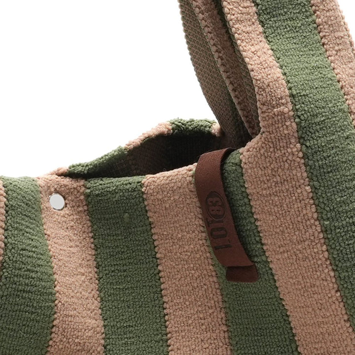 Lot83 Shopper Lois | F/W Edition
