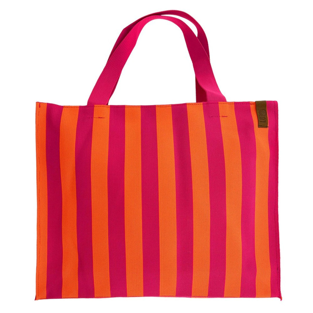 Lot83 Shopper Lara
