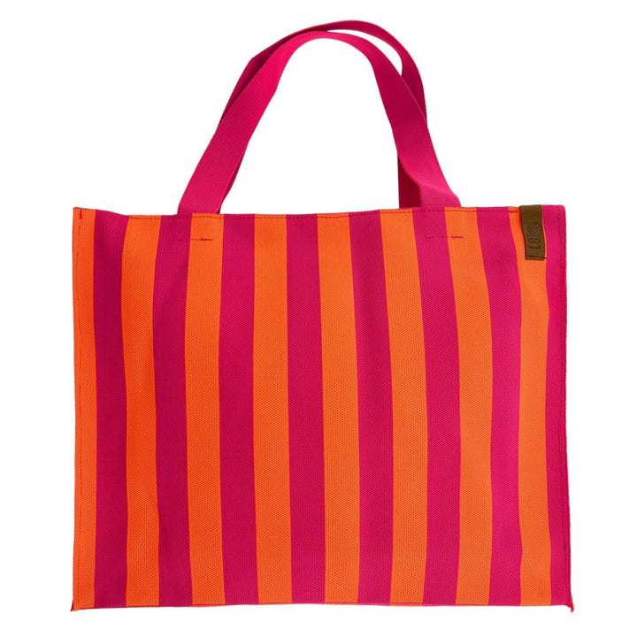 Lot83 Shopper Lara