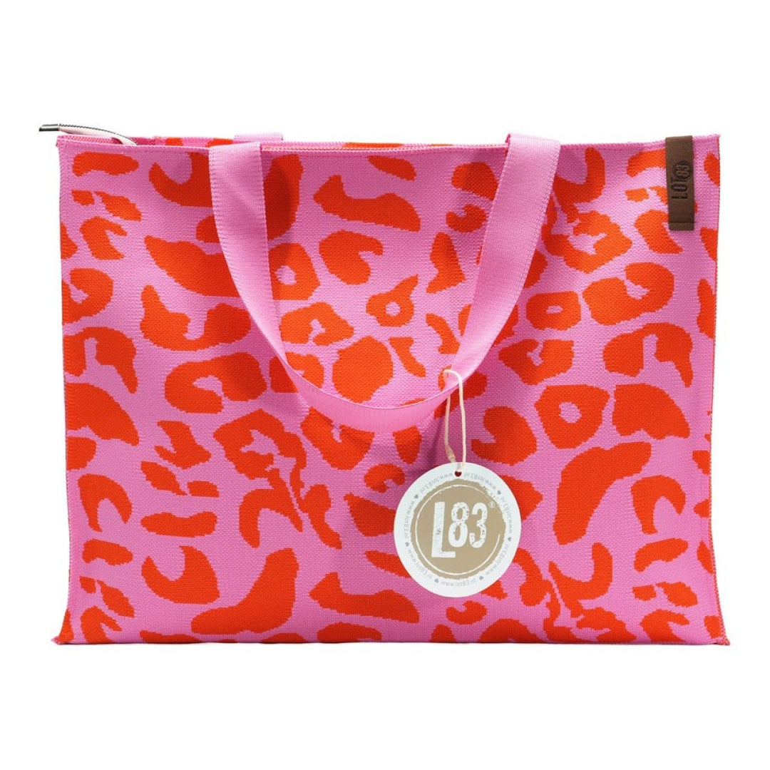 Lot83 Shopper Lara