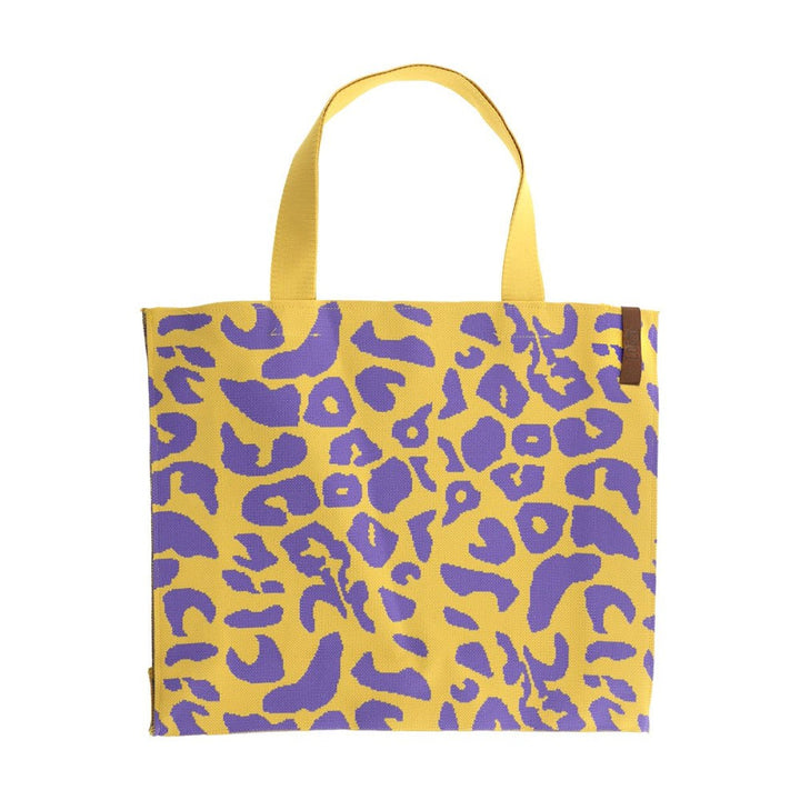 Lot83 Shopper Lara