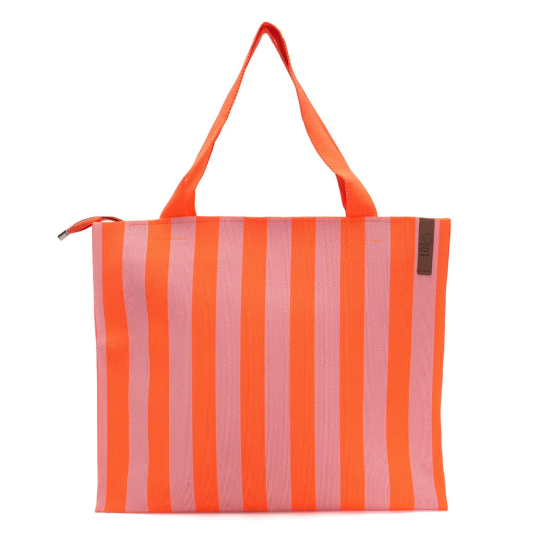 Lot83 Shopper Lara