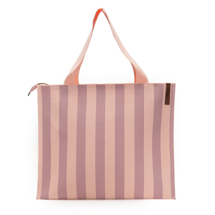 Lot83 Shopper Lara