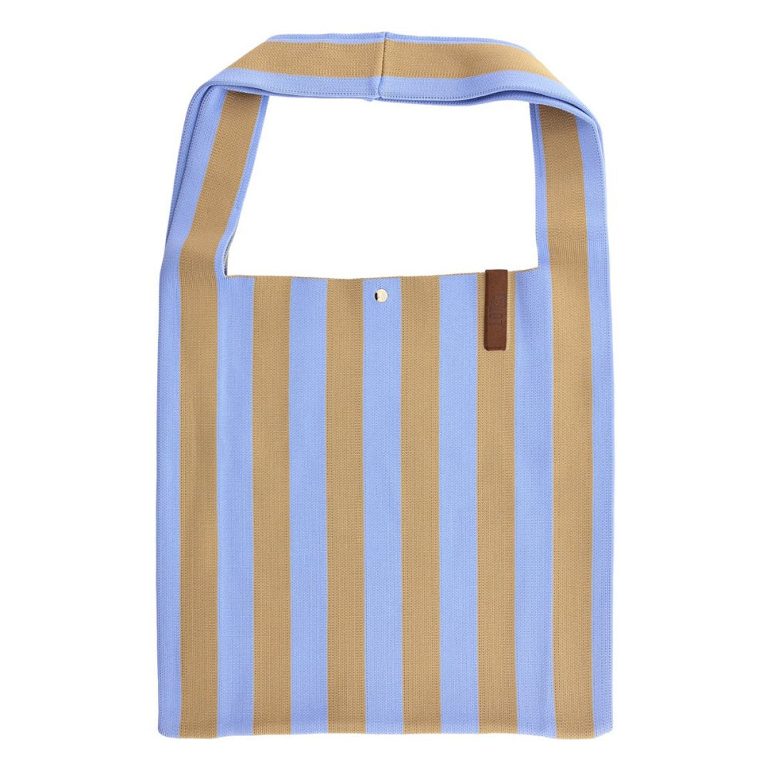 Lot83 Shopper Lois
