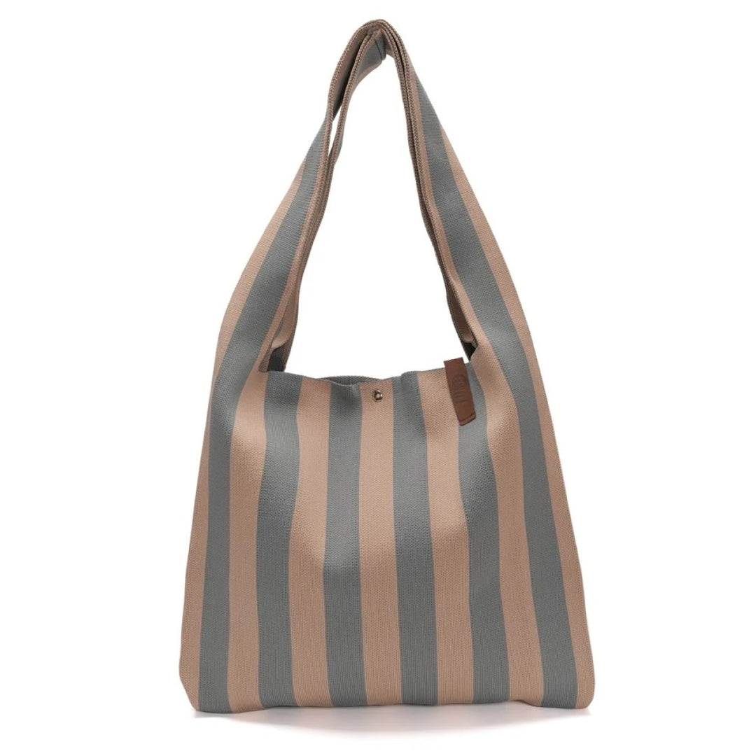 Lot83 Shopper Lois