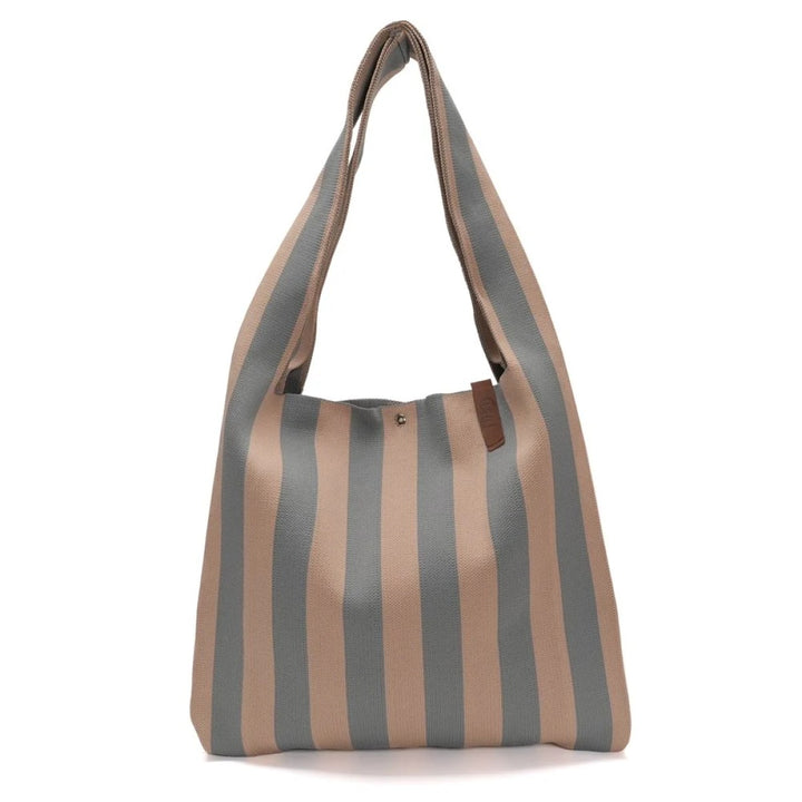 Lot83 Shopper Lois