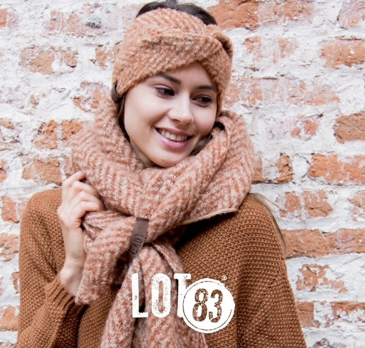 Lot83 Sjaal Jet