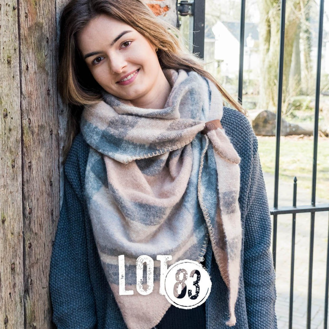Lot83 Sjaal Nina Ruit