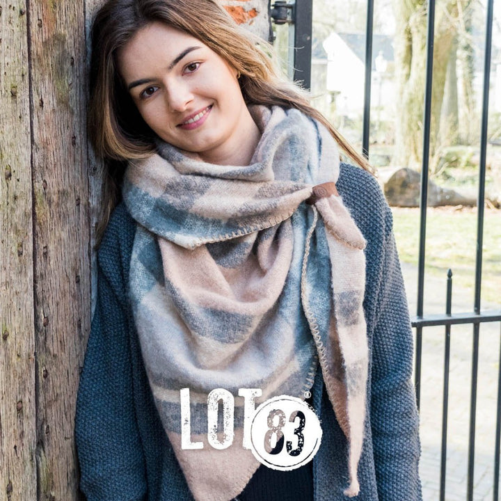 Lot83 Sjaal Nina Ruit