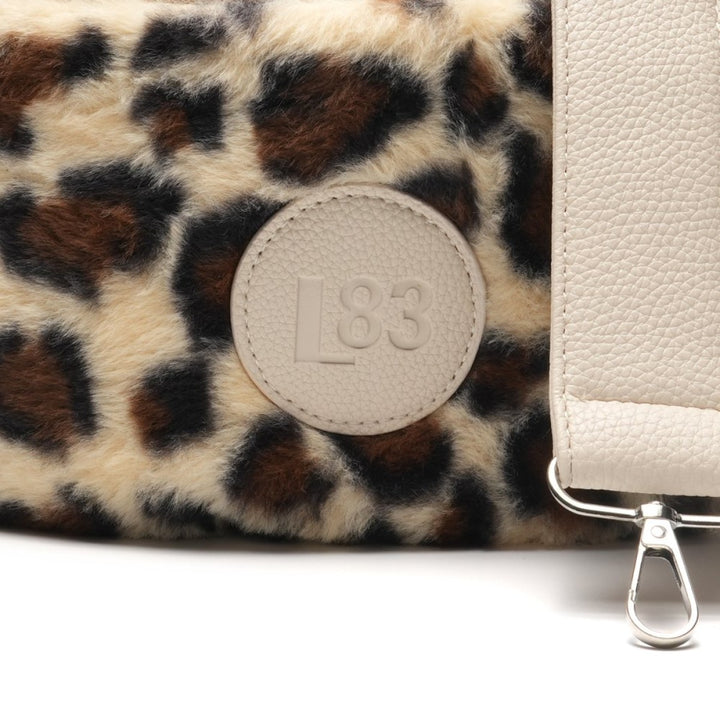 Lot83 Tas Robin Leo