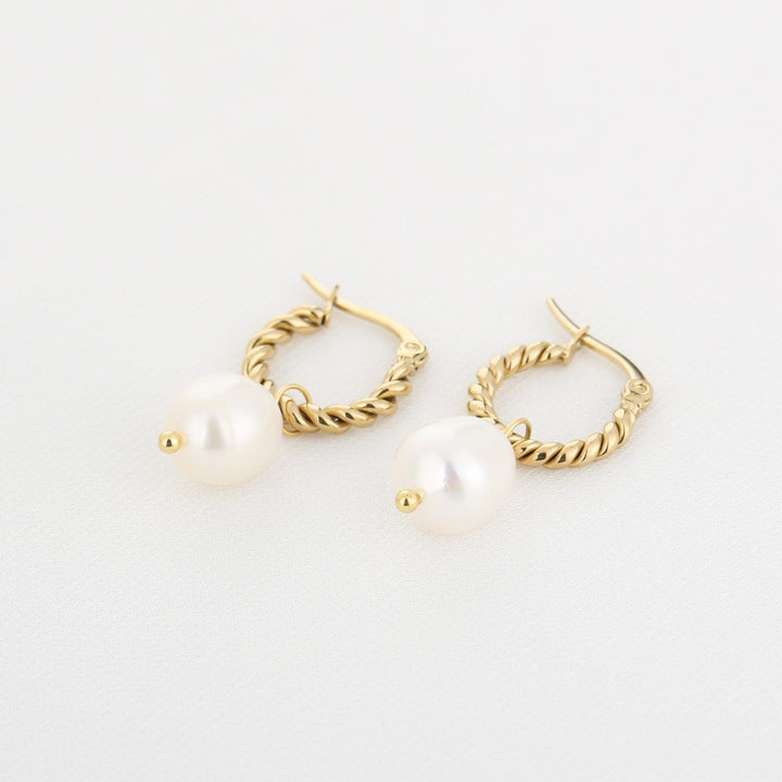 Oorbellen Twisted Pearl Goud