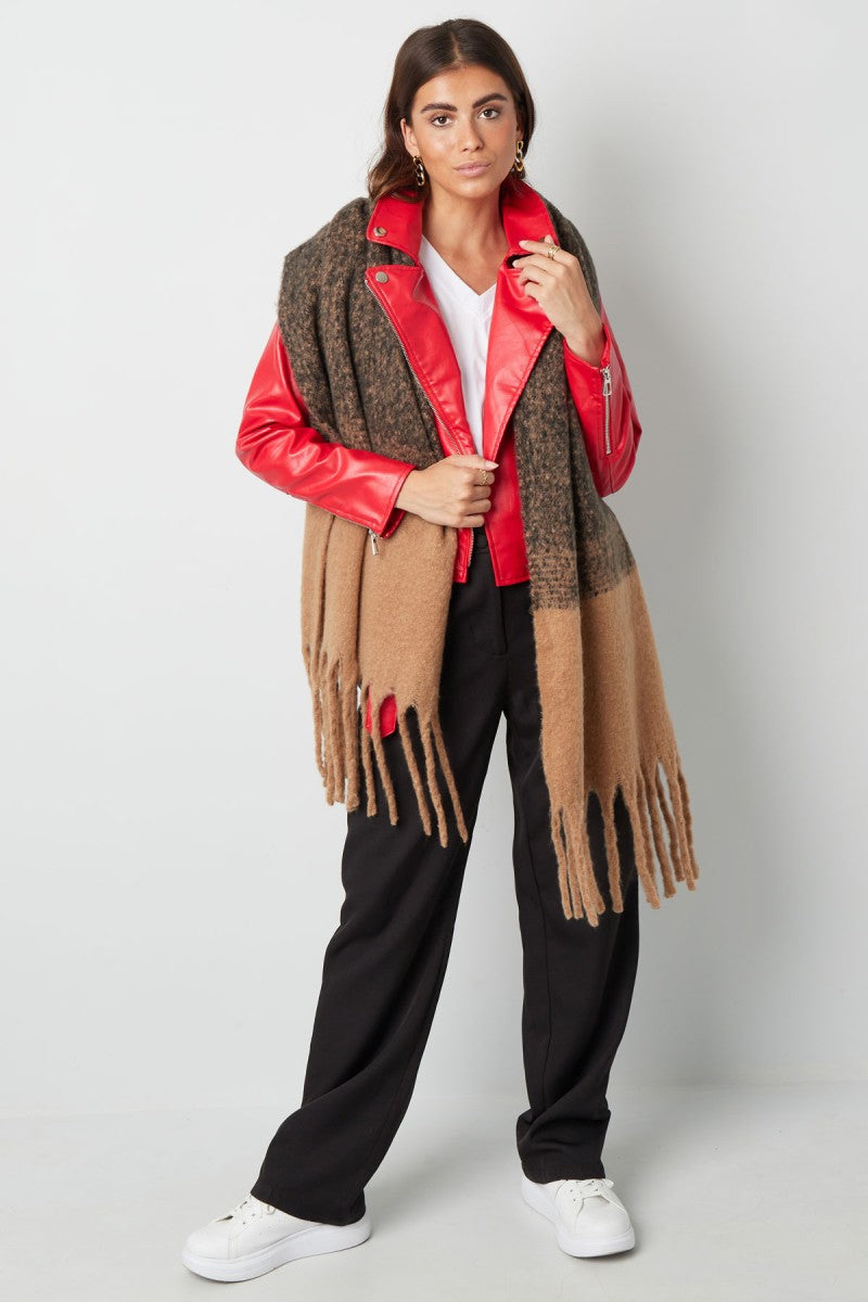 Sjaal Winter Camel Black