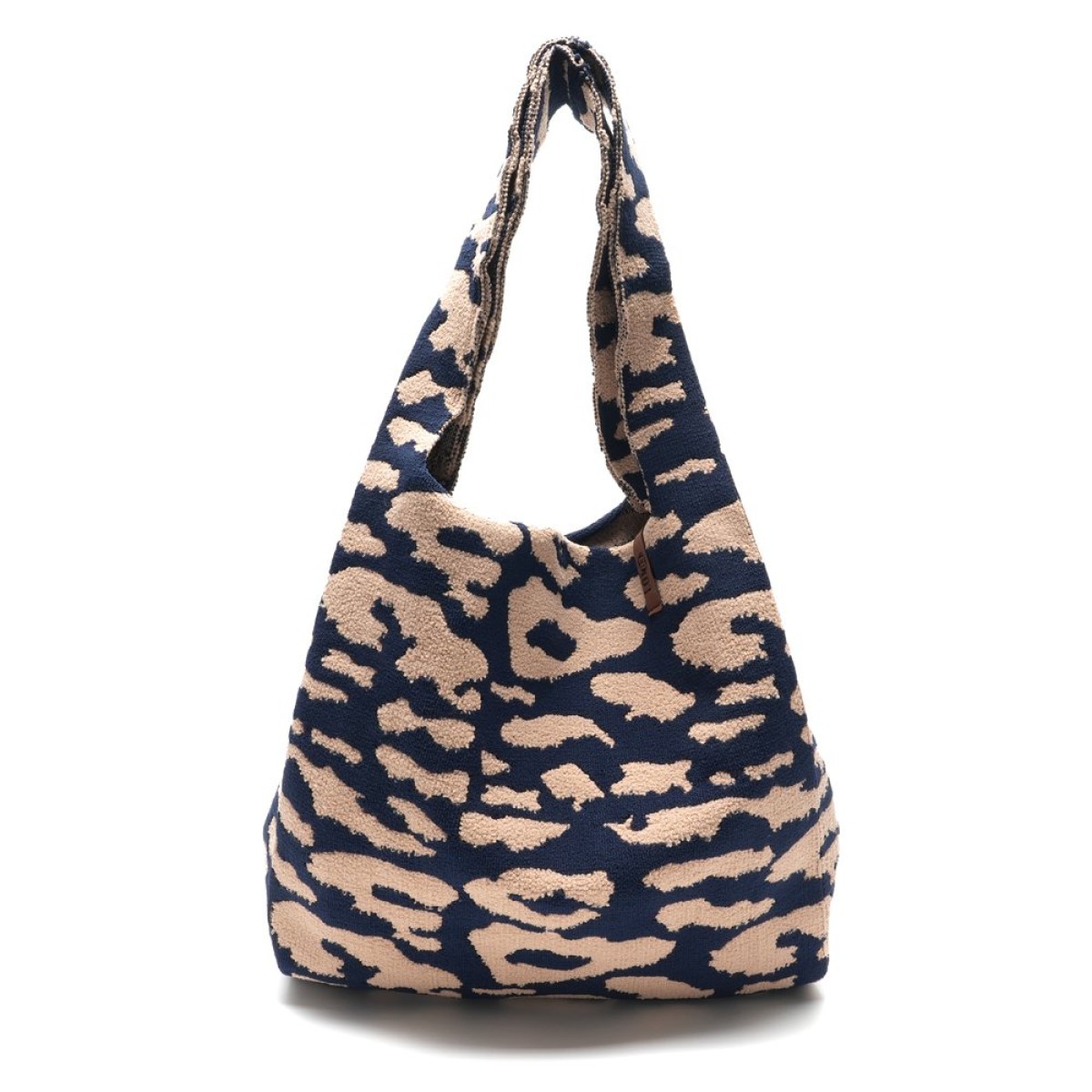 Lot83 Shopper Lois - 41 - F/W Edition